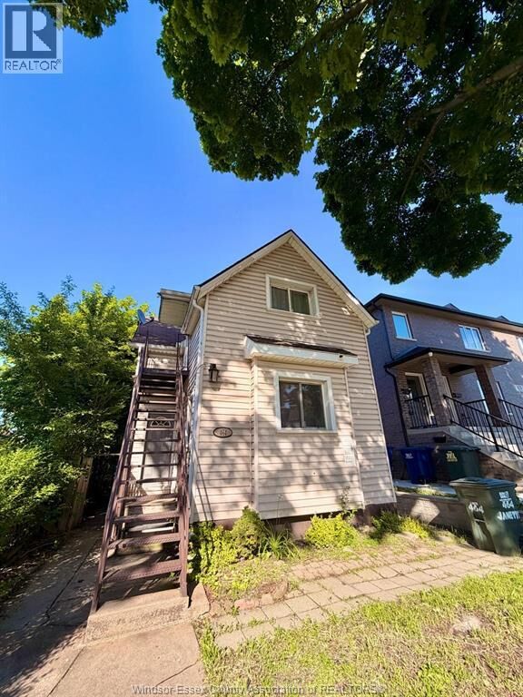 Property Photo:  464 Janette 1  ON N9A 4Z5 