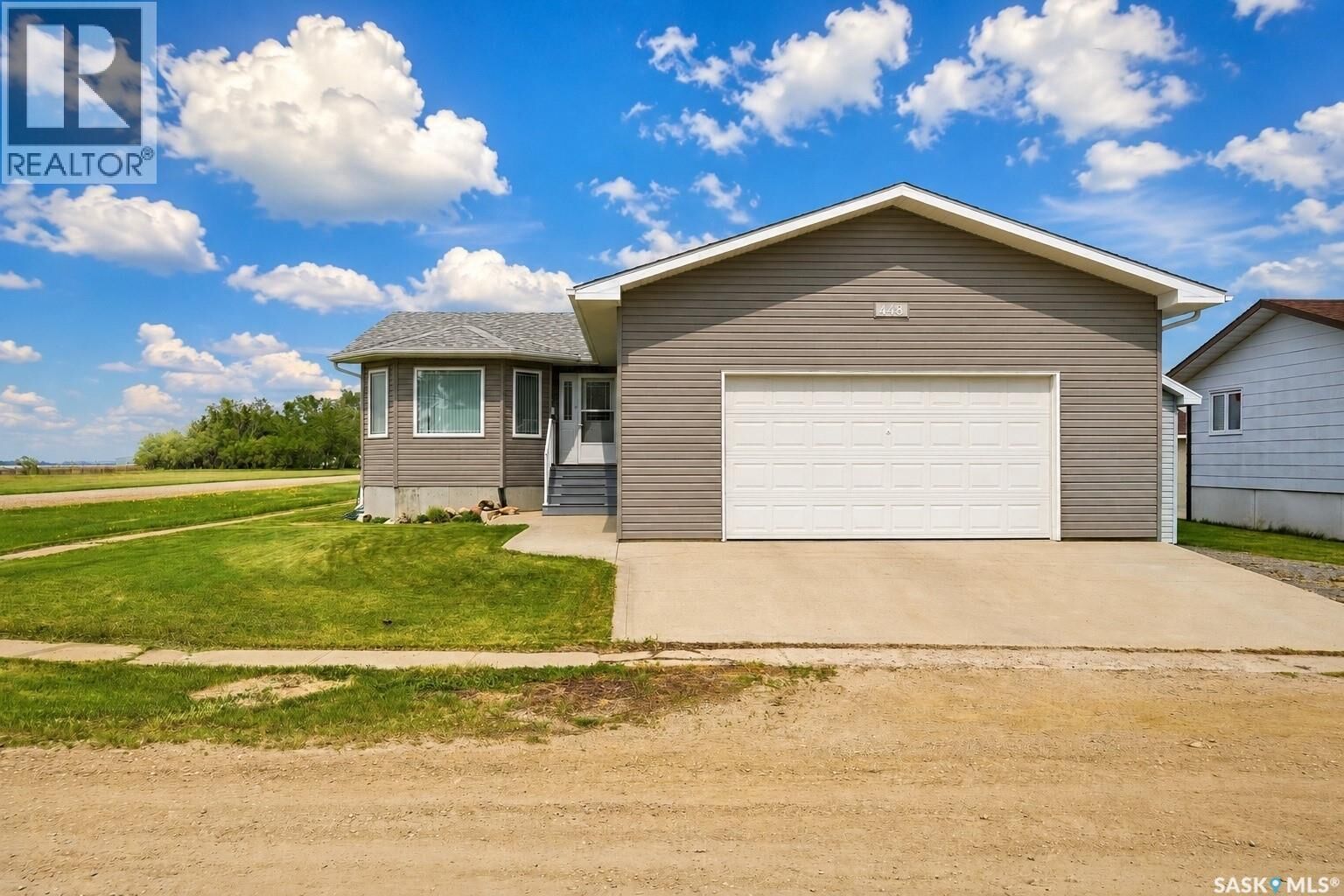 Photo de la propriété:  448 Martin Crescent  SK S0G 4K0 