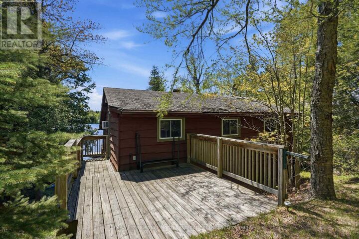 Property Photo:  1320 Little Straggle Lake Drive  ON K0L 1M1 