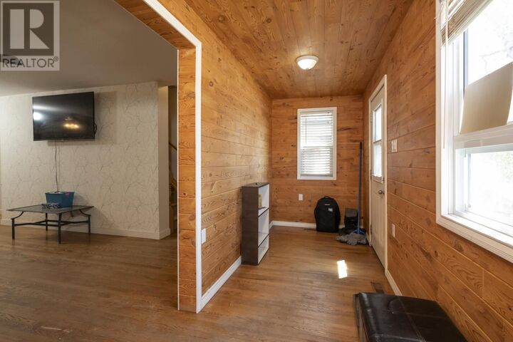 Property Photo:  115 Finlayson St  ON P7C 2K5 