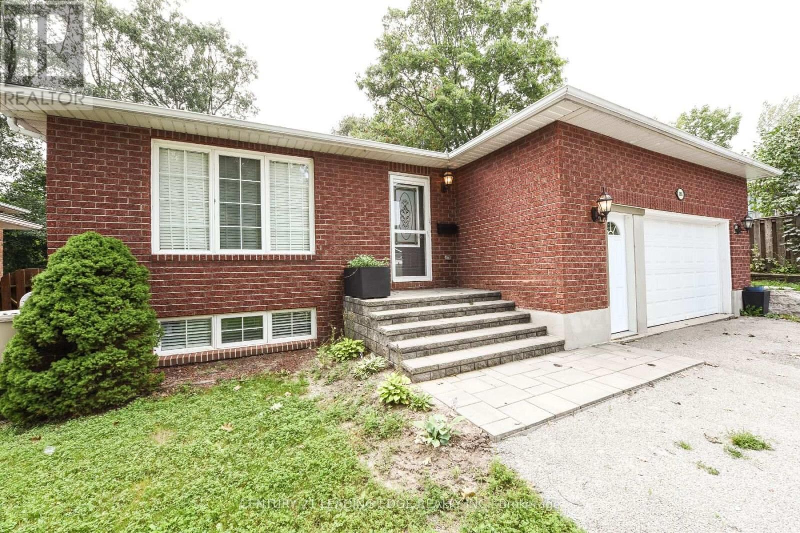 Property Photo:  388 Leacock Drive  ON L4N 7X3 