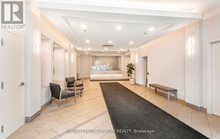Property Photo: 9 George Street 1606 ON L6X 0T6