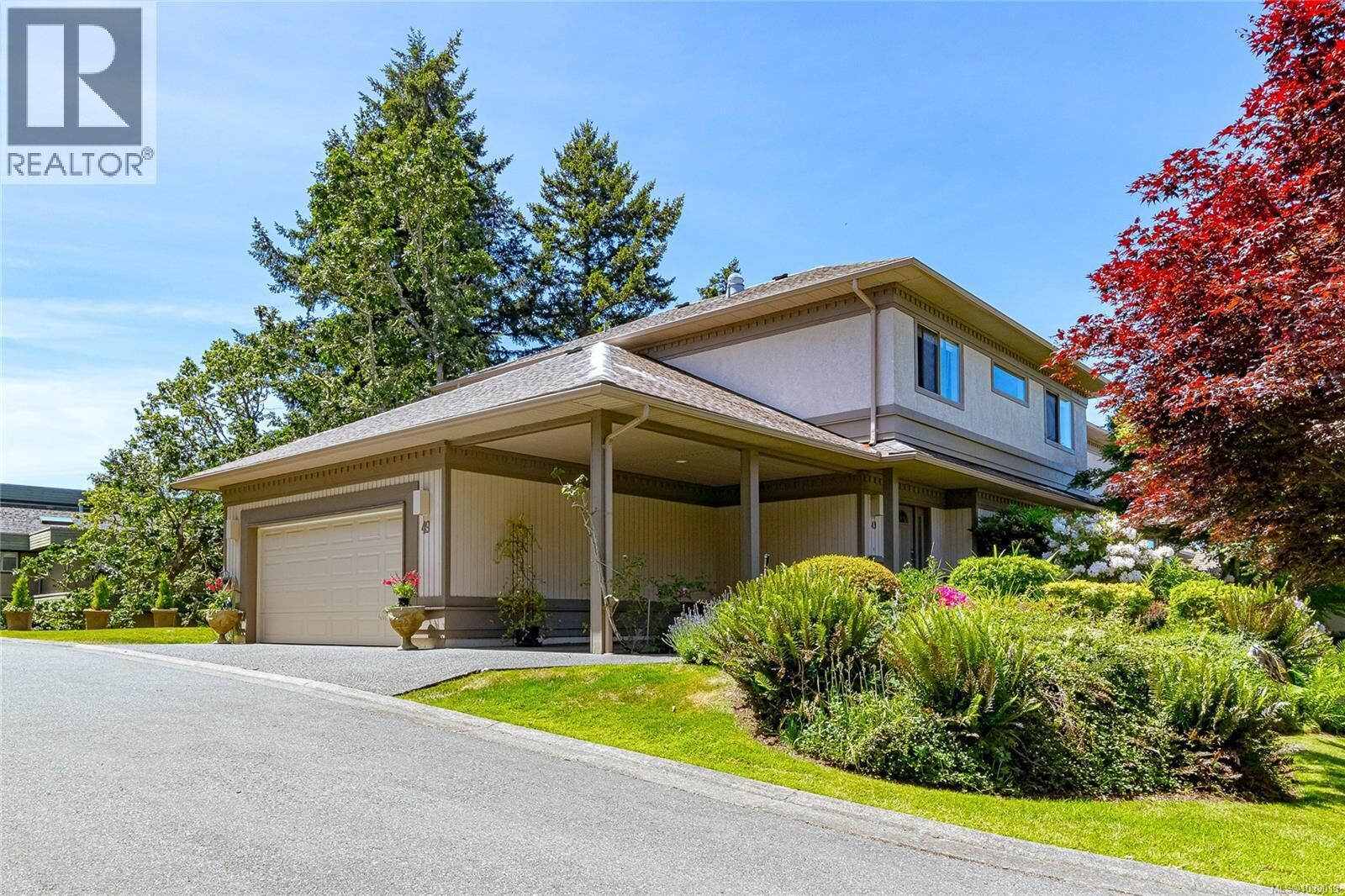 Property Photo:  4300 Stoneywood Lane 49  BC V8X 5A5 