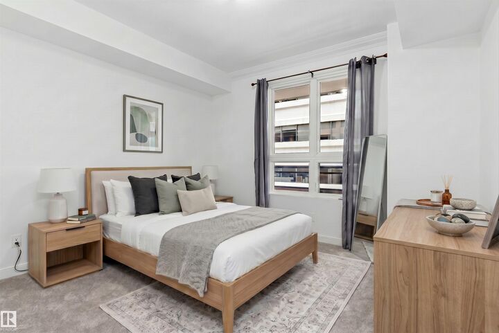 Property Photo: 9939 109 Street NW 902 AB T5K 1H6