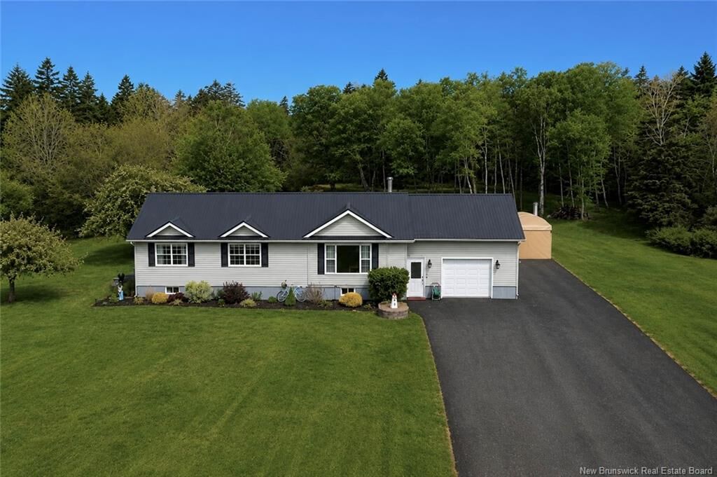 Property Photo: 558 Route 776 NB E5G 2C9