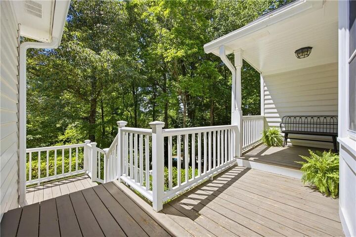 Property Photo: 2910 Canon Court GA 30041