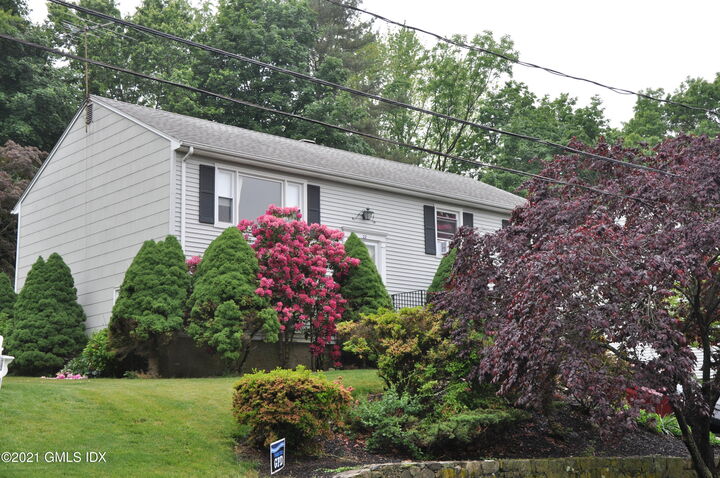 Property Photo: 22 Essex Road CT 06831