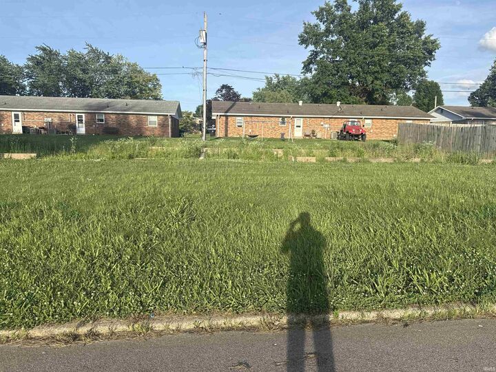 Property Photo: 1828 Westwood Drive IN 47620