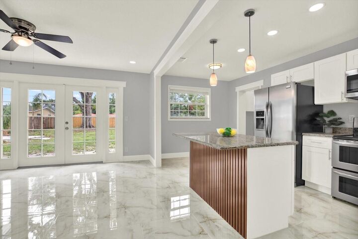 Property Photo:  4521 Tarpon Drive  FL 33617 