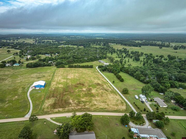 Property Photo:  218 Cr 712  AR 72635 