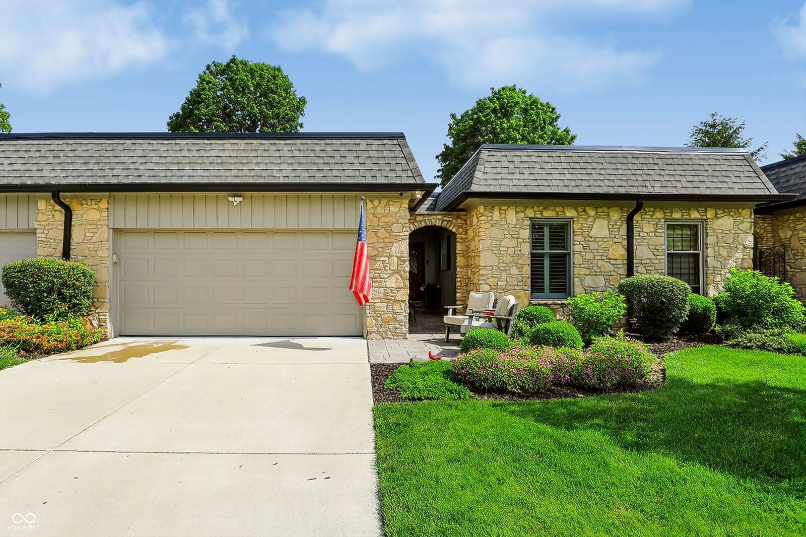 Property Photo:  1058 Carters Grove  IN 46260 