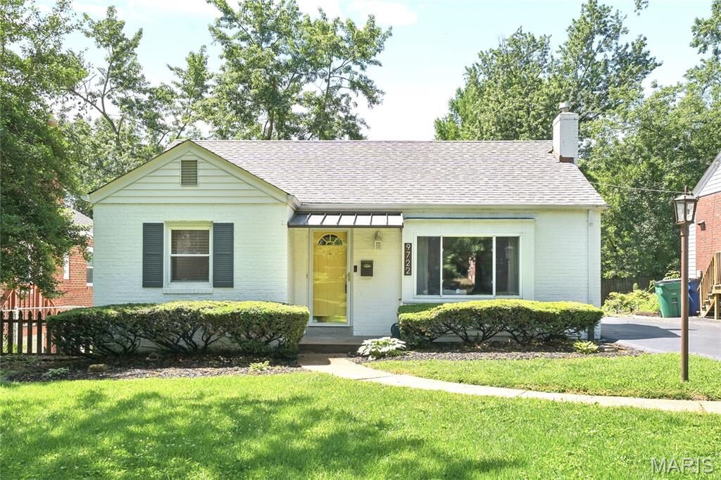 Property Photo:  9722 Greenwood Terrace  MO 63119 