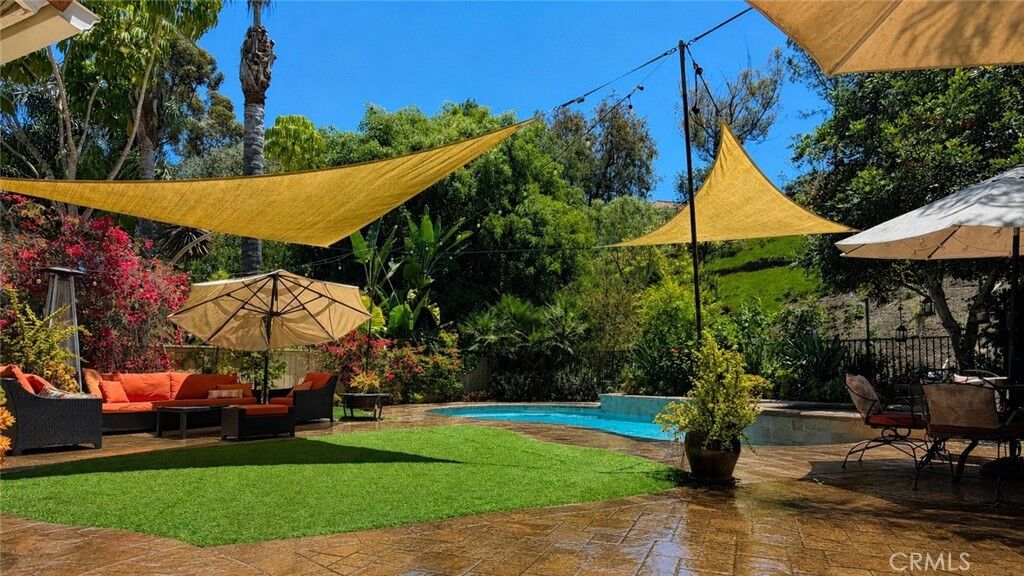 Property Photo:  8 Egret Lane  CA 92656 