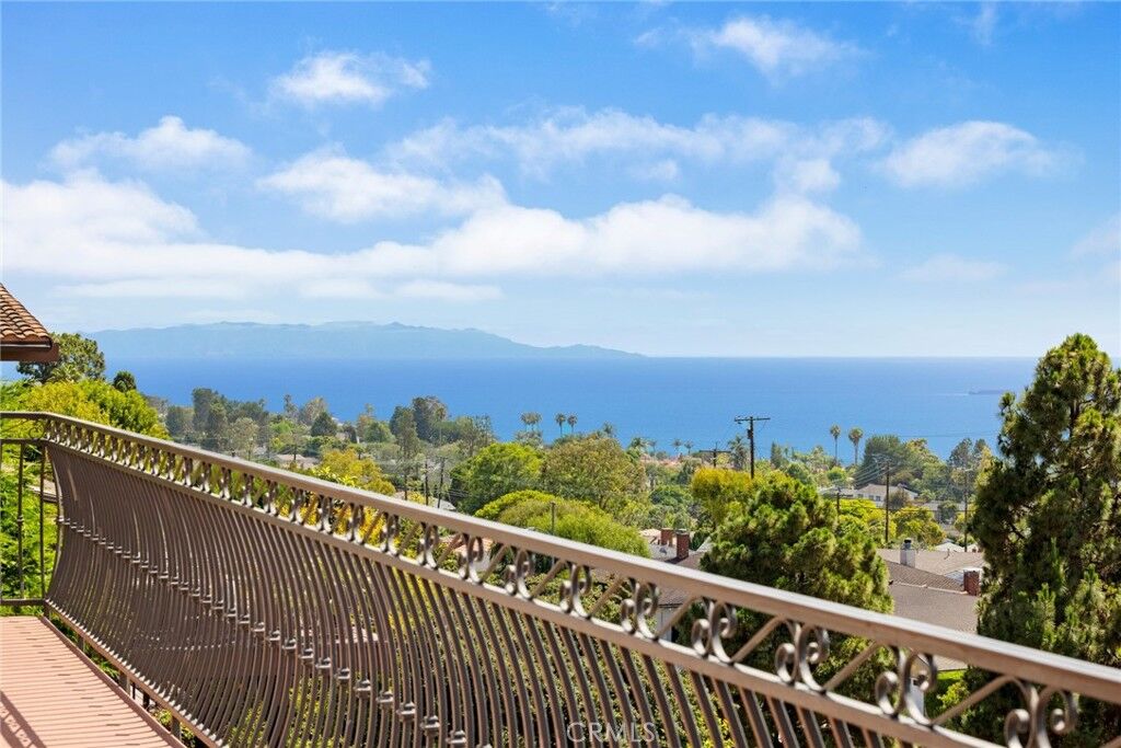 Property Photo:  28049 Lobrook  CA 90275 