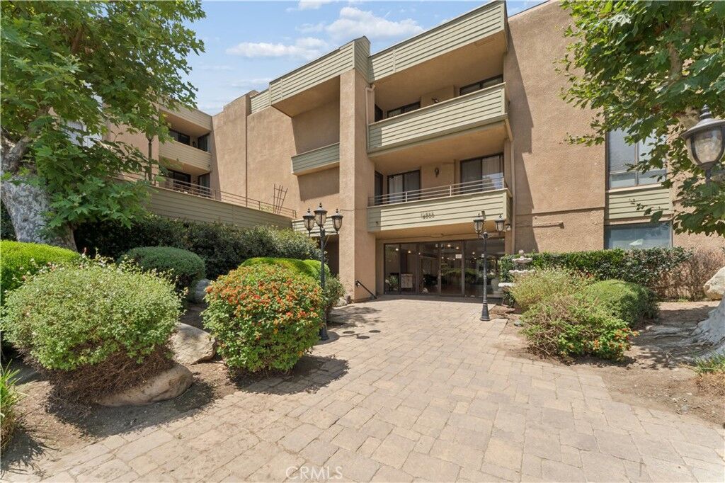 Property Photo:  16866 Kingsbury 107  CA 91344 