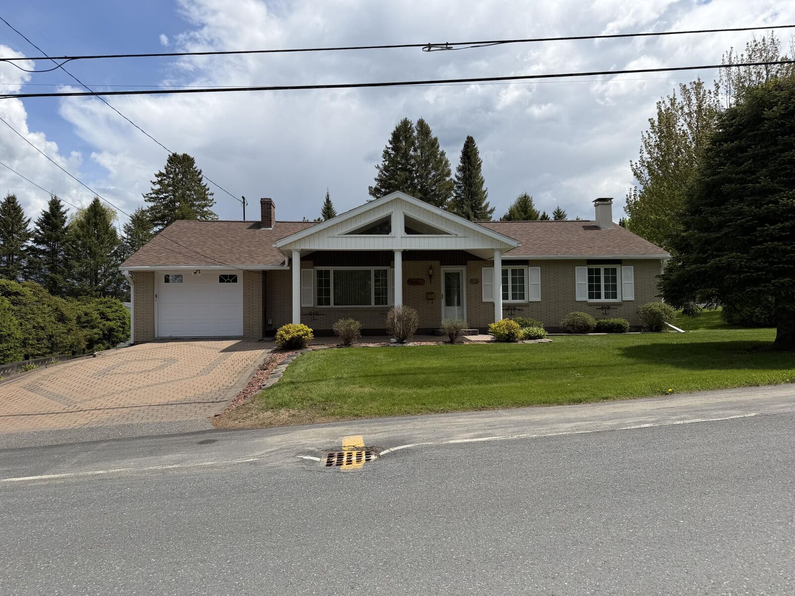 Property Photo: 150 19th Avenue ME 04756