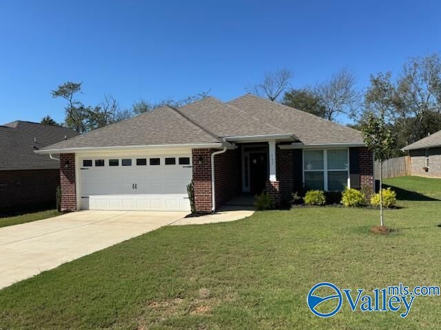 Property Photo:  137 Bingham Way  AL 35761 