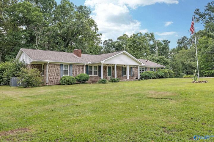 Property Photo: 247 Willow Tree Lane AL 35175