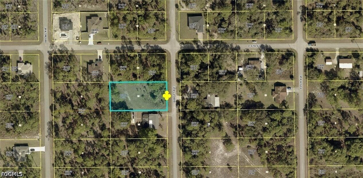 Property Photo:  821 Abbott Avenue  FL 33972 