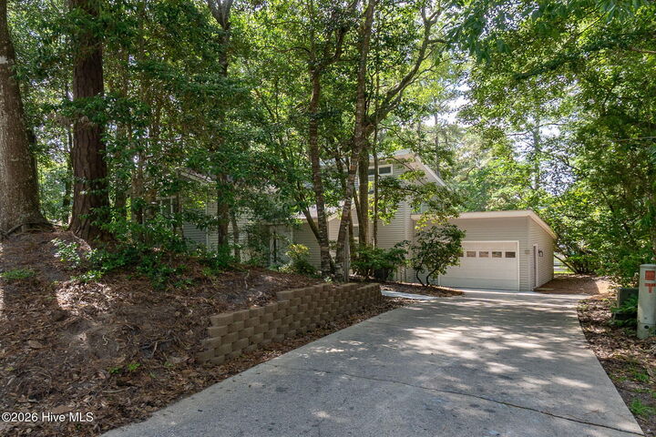 Property Photo: 121 White Ash Drive NC 28512