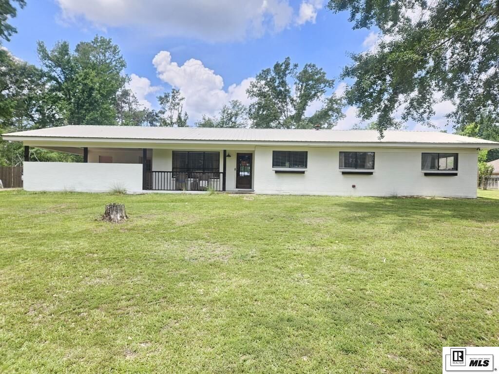 Property Photo: 1005 Dean Chapel Road LA 71291
