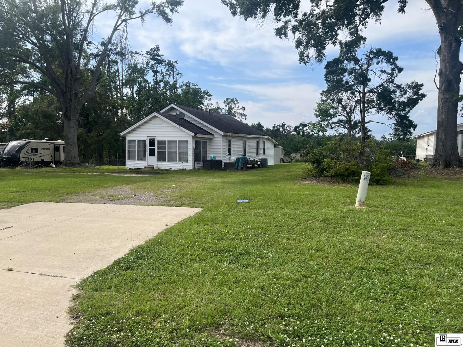 Property Photo:  2346 Arkansas Road  LA 71291 