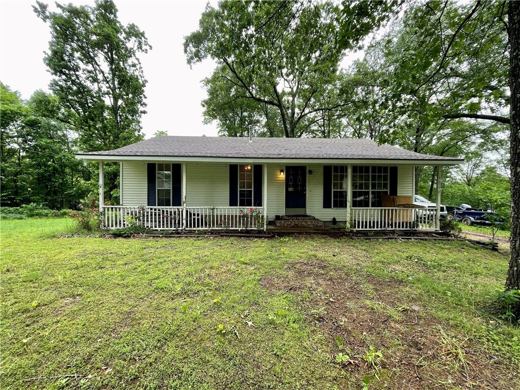 Property Photo:  18639 Evergreen Lane  AR 72764 