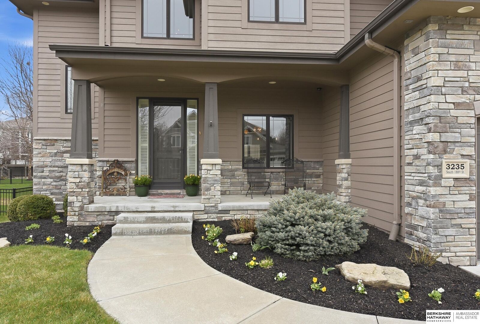 Property Photo:  3235 S 188th Street  NE 68130 