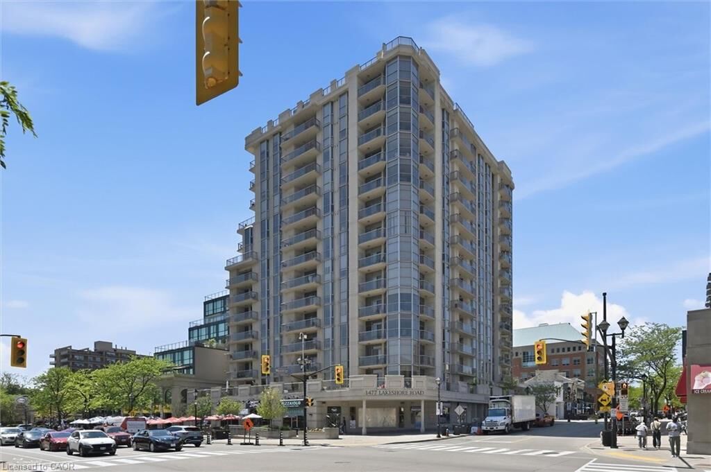 Property Photo:  1477 Lakeshore Road 305  ON L7S 1B5 