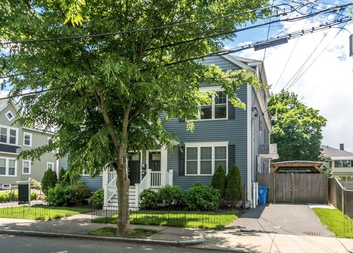 Property Photo: 17 Washington Avenue 4 MA 02453