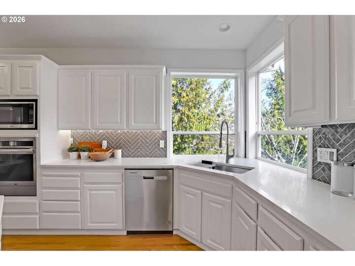 Property Photo:  9719 NW Fleischner St  OR 97229 