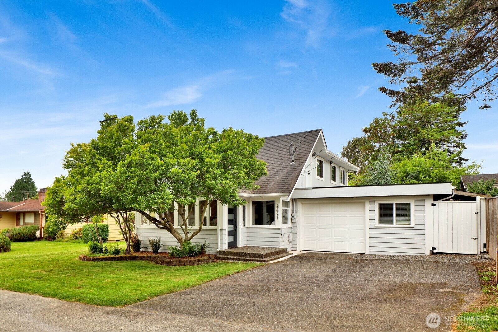 Property Photo: 2821 Racine Street WA 98226