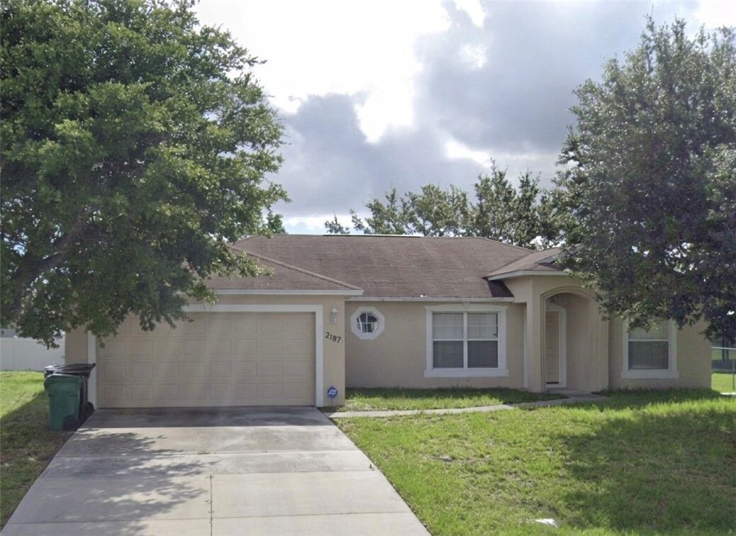 Property Photo:  2187 SW Cameo Boulevard  FL 34953 