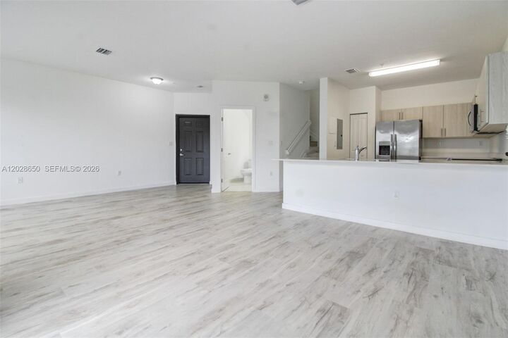 Property Photo: 15540 SW 136th St 4-216 FL 33196