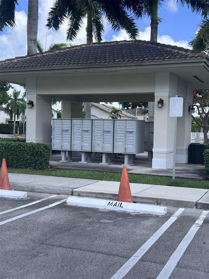 Property Photo: 11601 NW 89th St 222 FL 33178