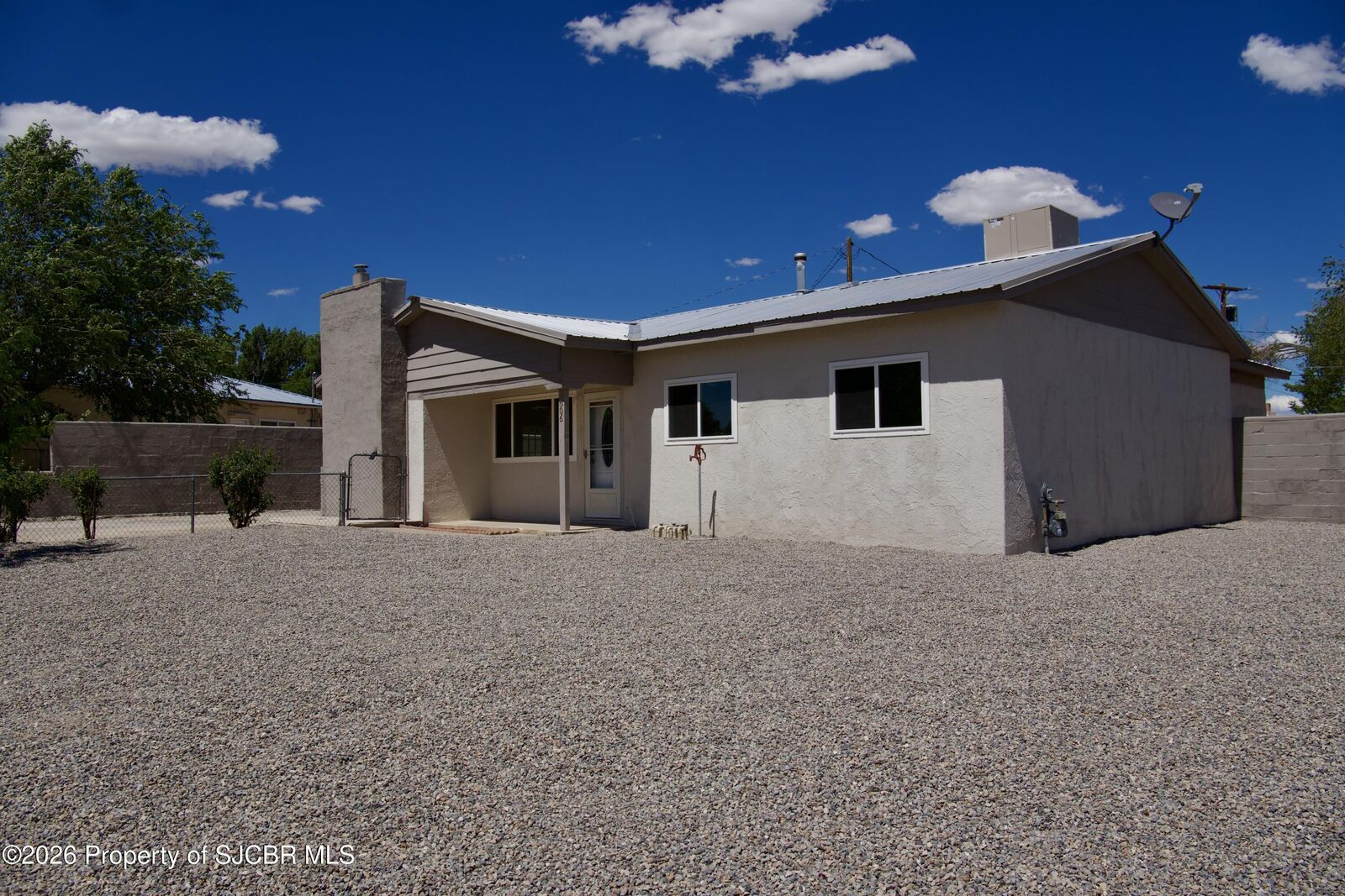 Property Photo: 3806 Sierra Vista Drive NM 87402