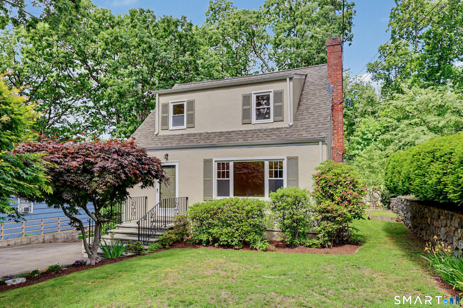Property Photo:  170 Dunn Avenue  CT 06905 