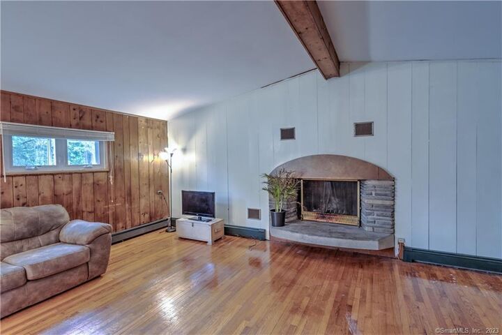 Property Photo: 38 Hawleyville Road CT 06470