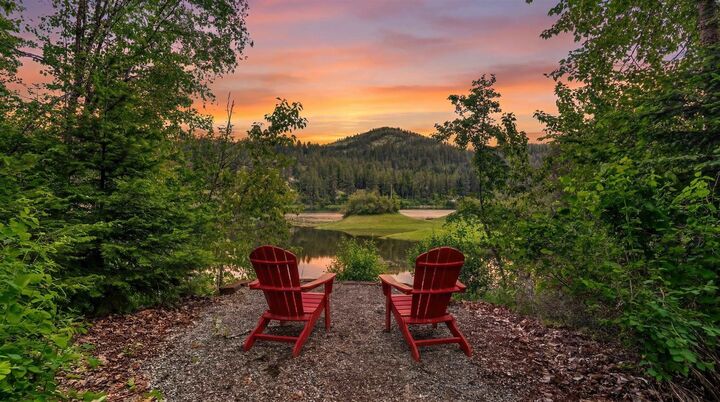Property Photo:  1112 Stanley Dr  WA 99156 