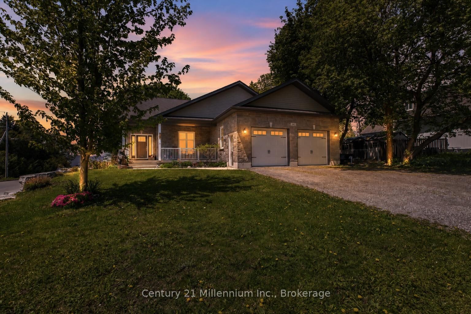Property Photo: 142 Isla Street ON N0C 1H0