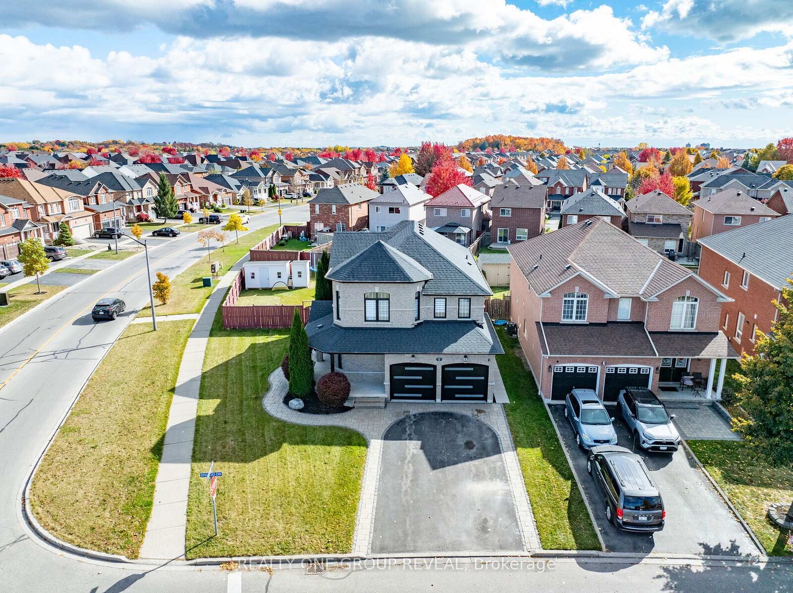 Property Photo: 1 Bridgid Drive ON L1P 1T7