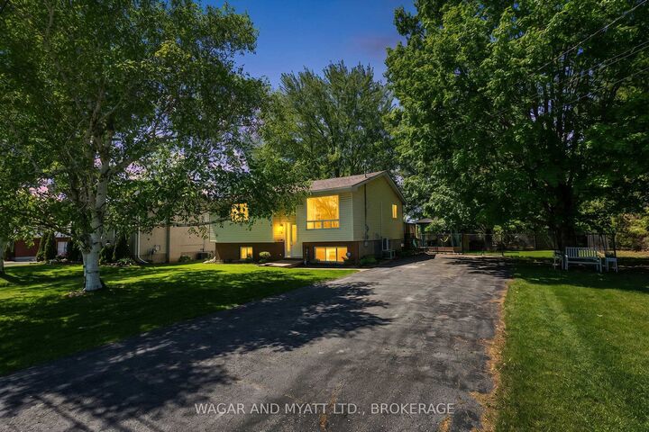 39 Riverview Drive — photo 1