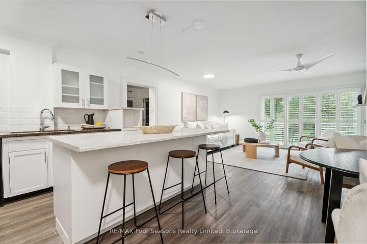 Property Photo: 44 Trott Boulevard 7 ON L9Y 5B7