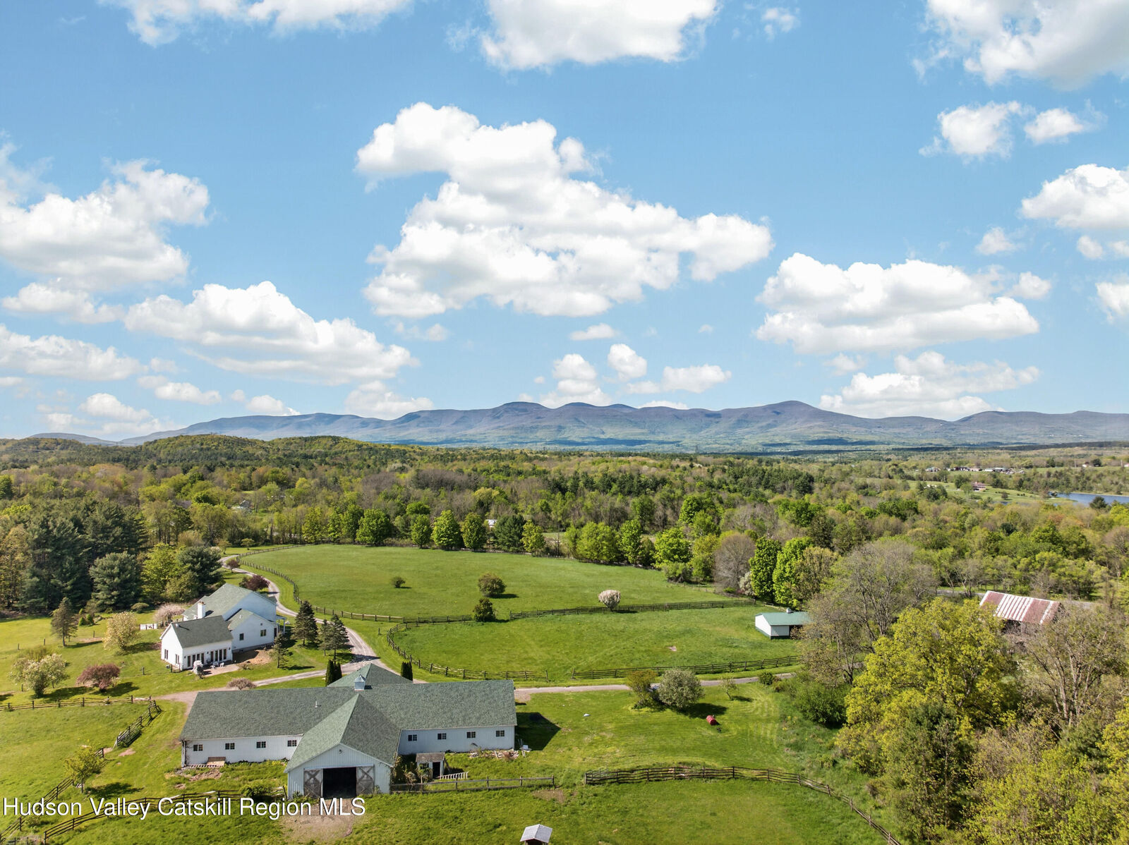 Property Photo:  4450 Ny-81  NY 12083 