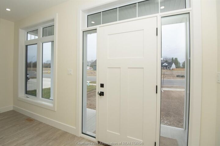 Property Photo: 39 Demall Drive ON N0P 1M0