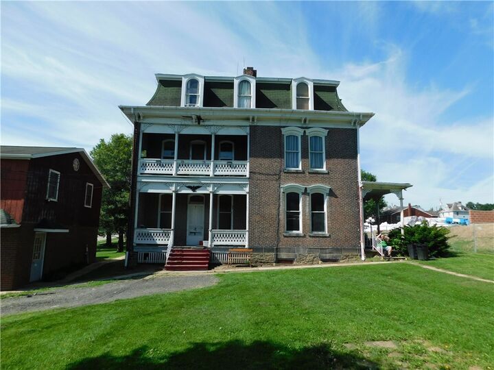Property Photo: 367 Morgantown Street PA 15401