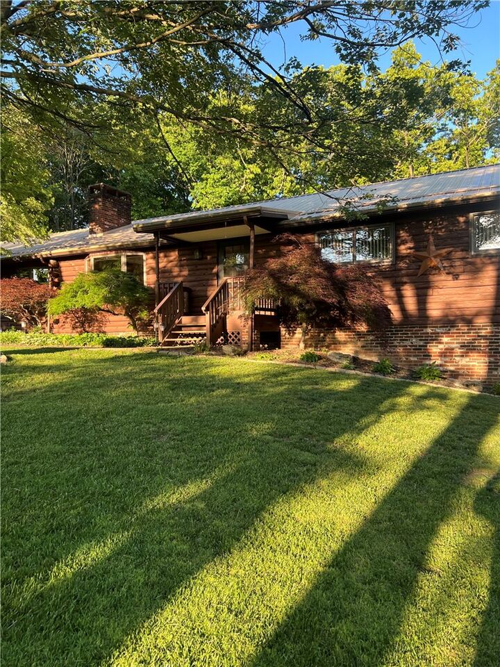Property Photo:  6229 Terry Ln  PA 15668 