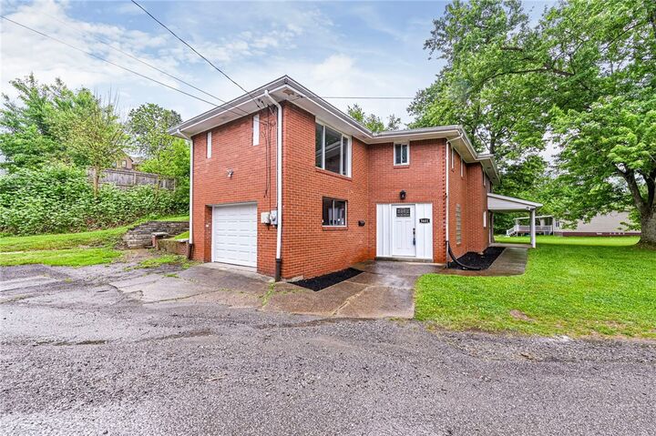 Property Photo:  5601 Rodgers Street  PA 15207 