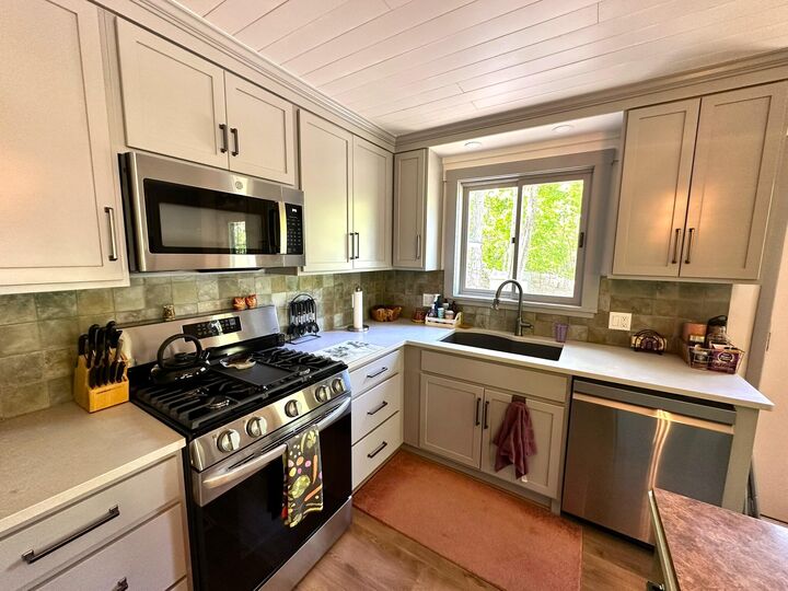 Property Photo:  1581 Michaywe Drive  MI 49735 