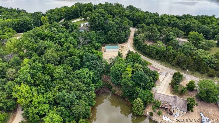 Property Photo: Point Plaza MO 65326